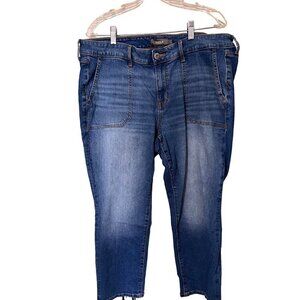 Torrid Womens Plus Size 16R Mid-Rise Stretch Denim Jeans
